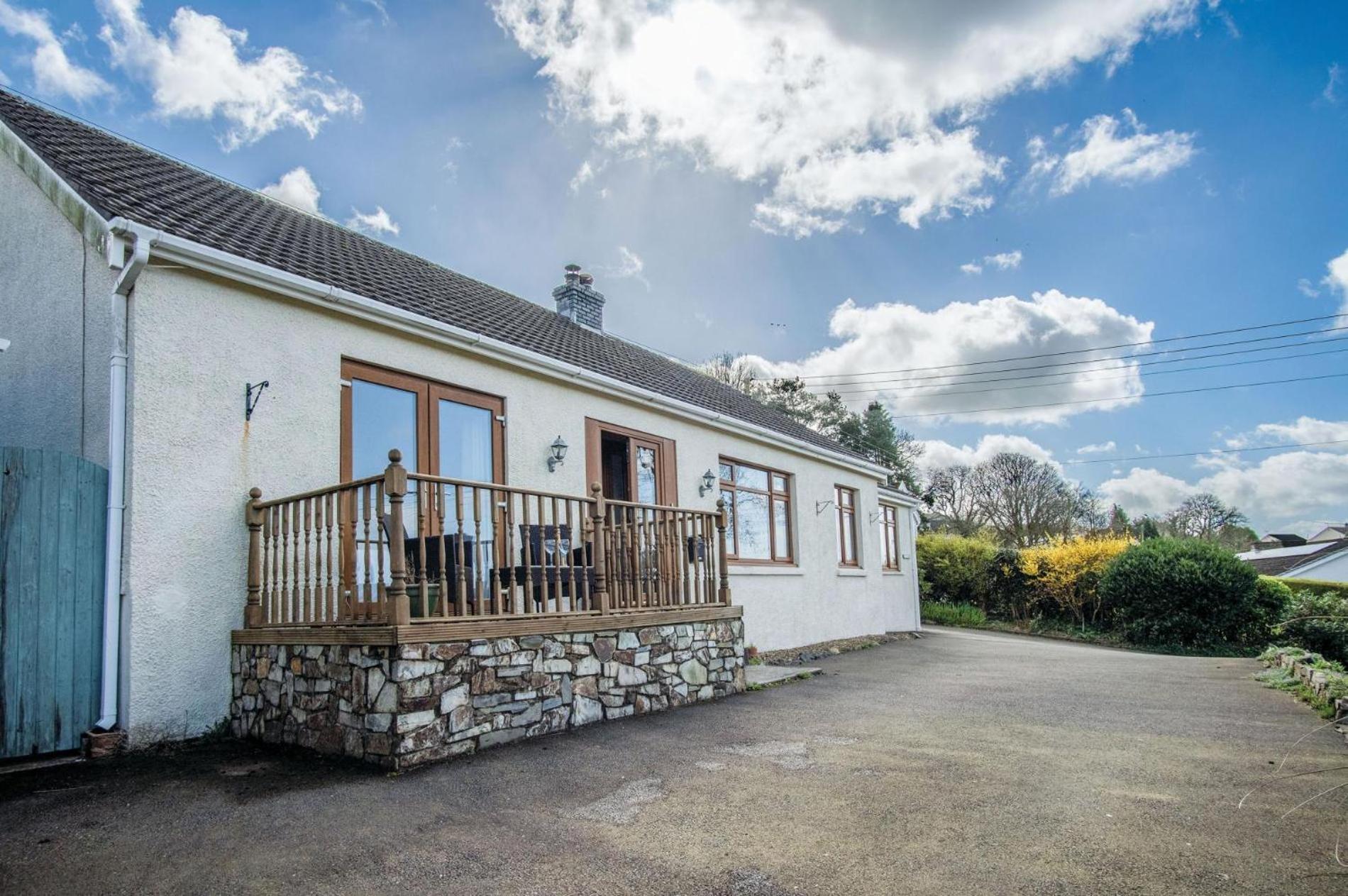 Sorrento - 3 Bed Holiday Home - Wisemans Bridge Stepaside  ภายนอก รูปภาพ